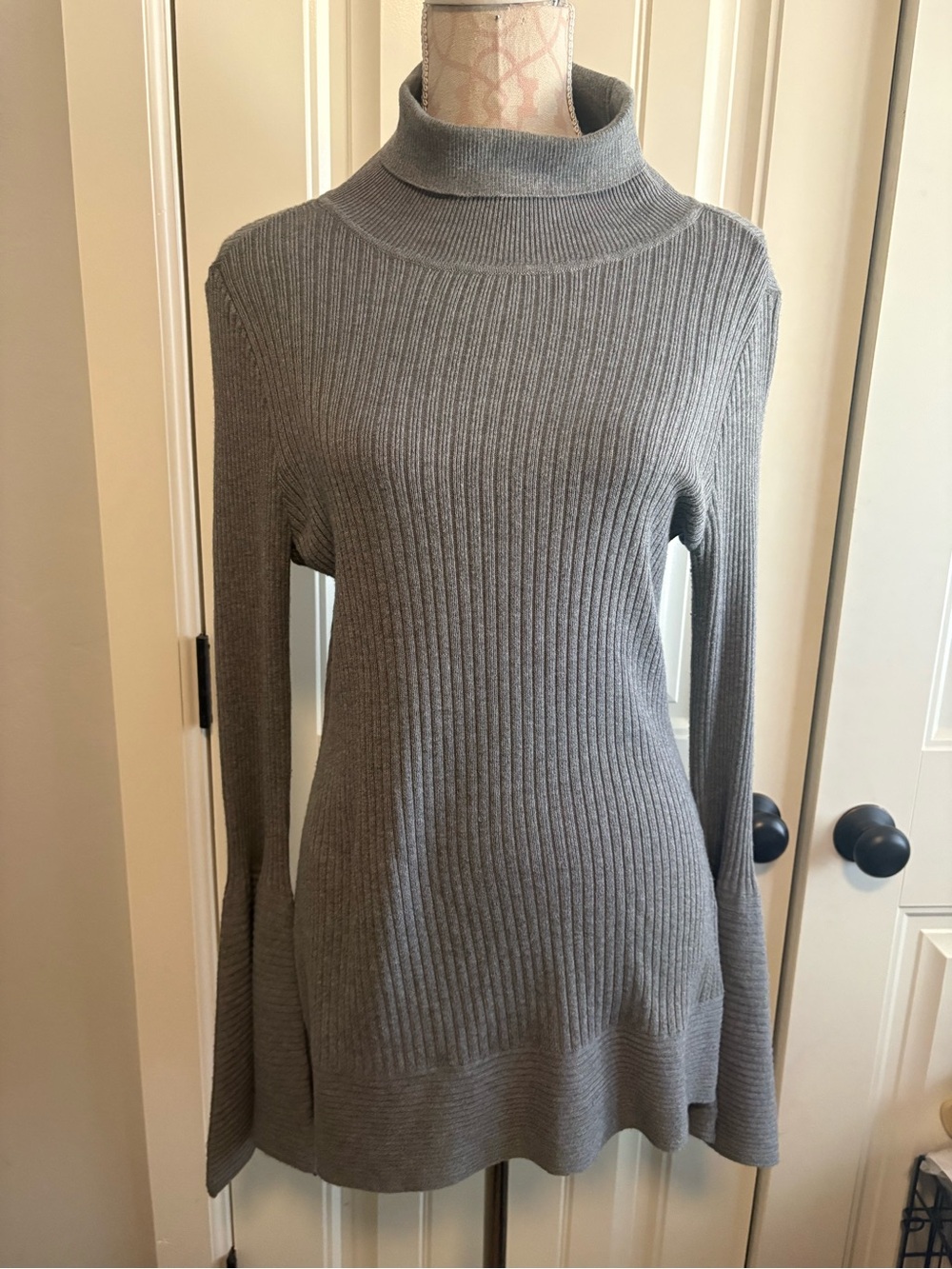 DC Ribbed Turtleneck Sweater in Light Gray